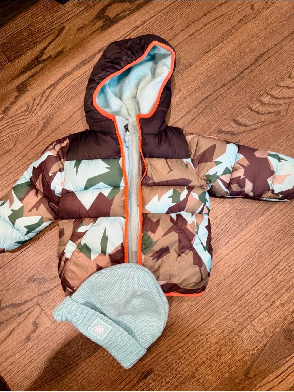 Snozu Camo Puffer Jacket with Light Blue Beanie Brand New